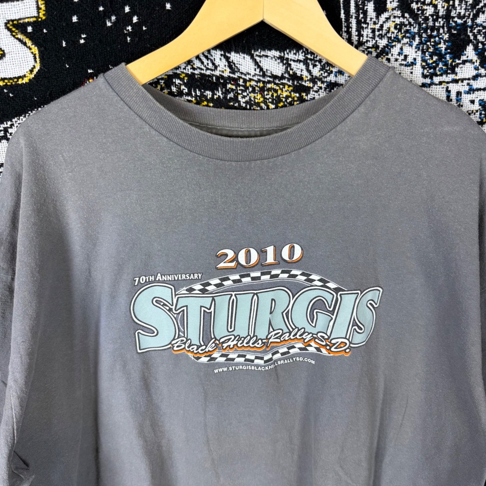 Foot Locker Sturgis Black Hills Rally 2010 70th Anniversary Gray T-Shirt XL